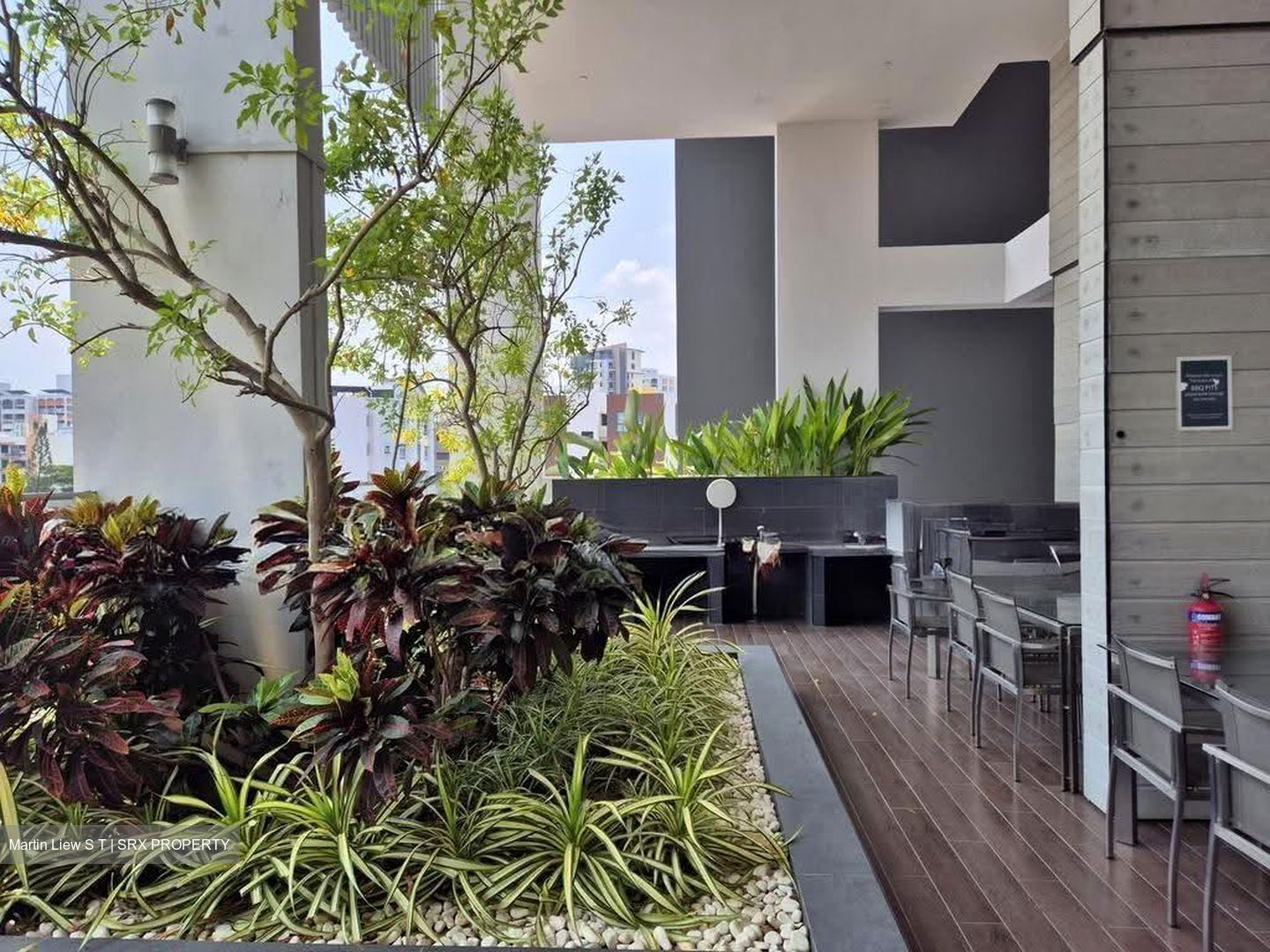 The Water Edge (D14), Apartment #610440181